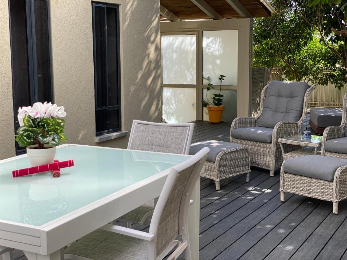 Nichochot Provence Villa Had Nes Exteriör bild